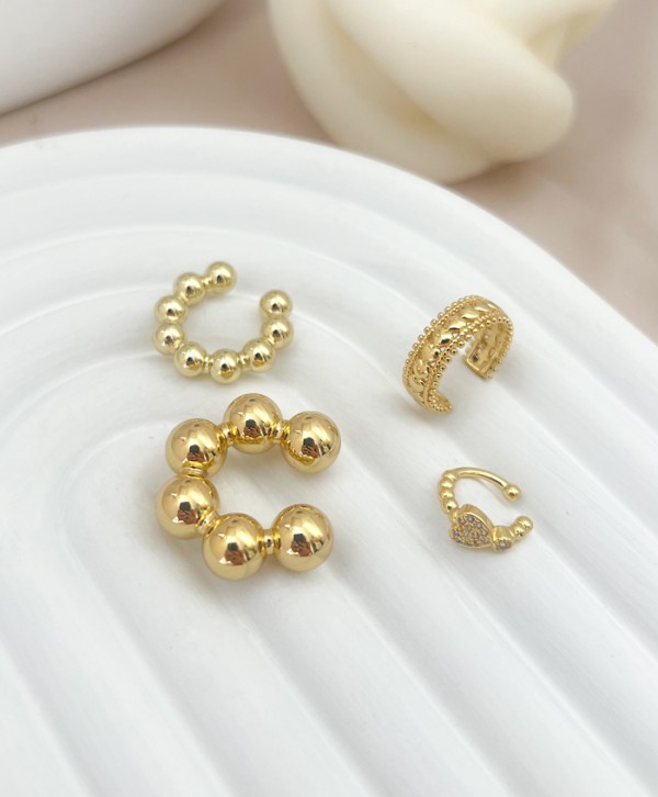 Earcuff grueso corazones