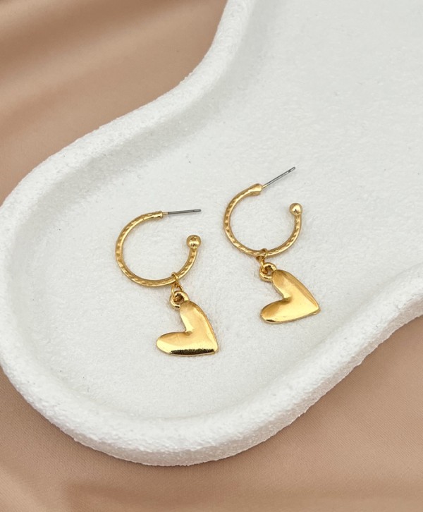 Aretes amor