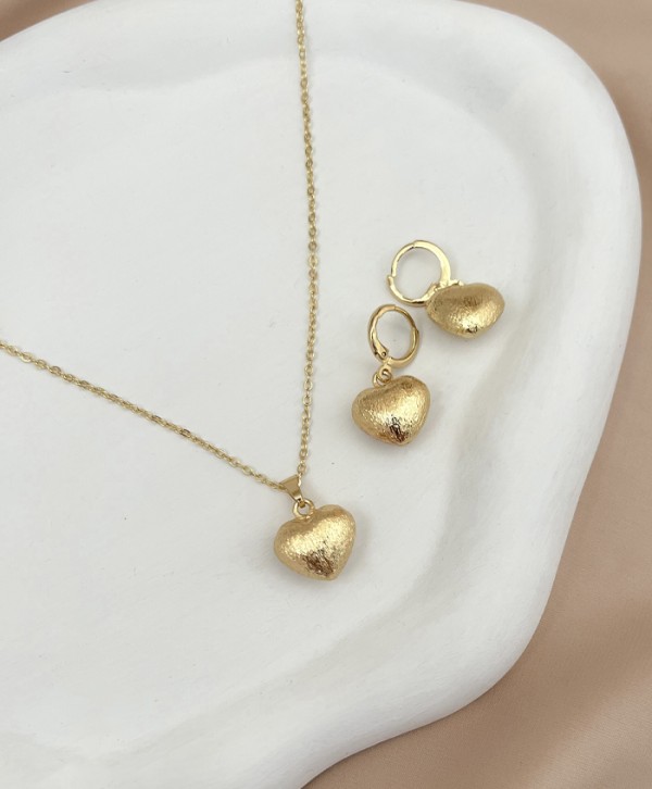 Set collar y aretes heart gold